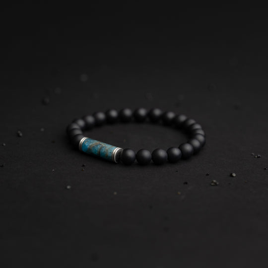 8mm beaded bracelet with a magnificent Grandidierite stone