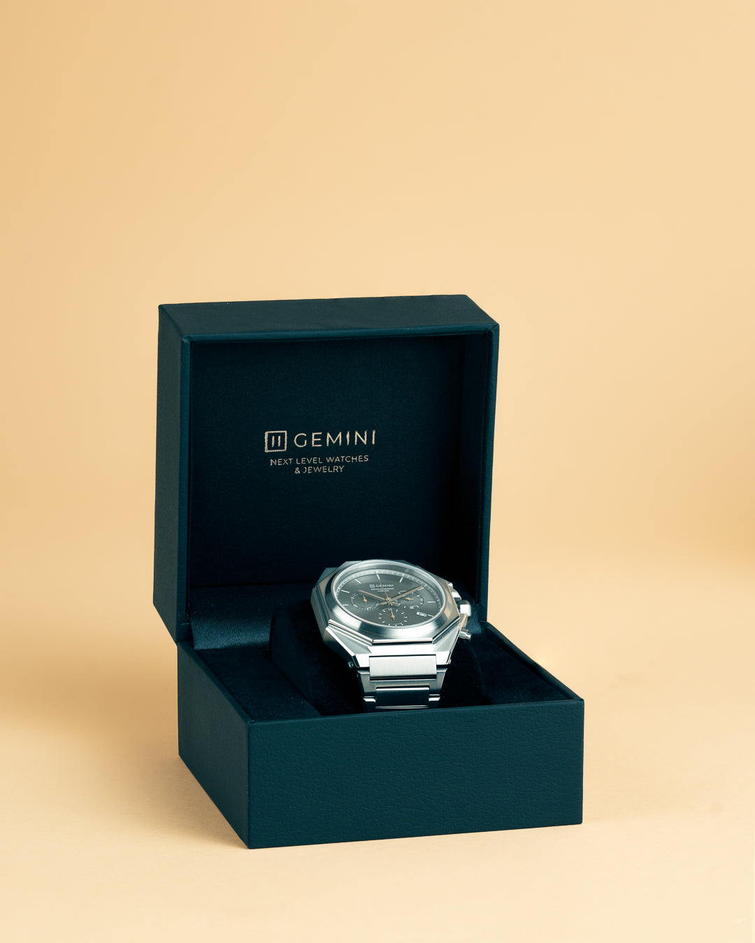 44mm Swiss chronograph watch with silver case and strap