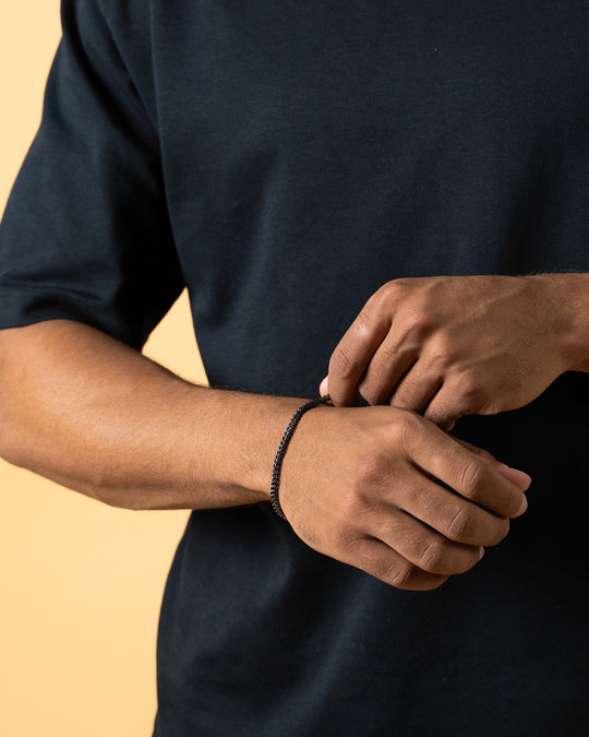 3mm foxtail bracelet in stainless steel with black finish