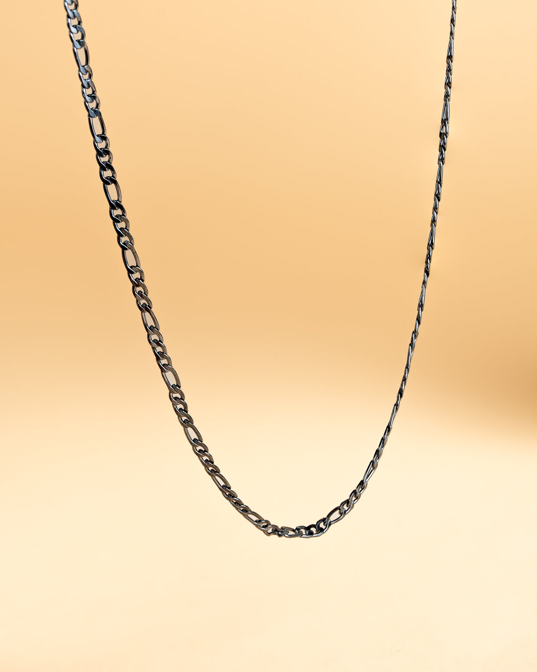 Black figaro necklace clearance