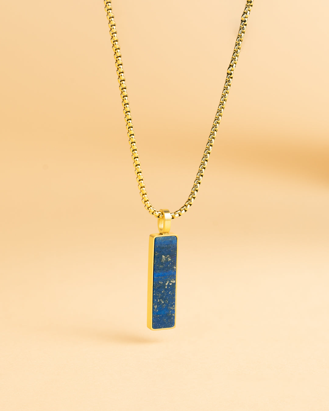 Gold-plated stainless steel necklace with a Lapis Lazuli stone