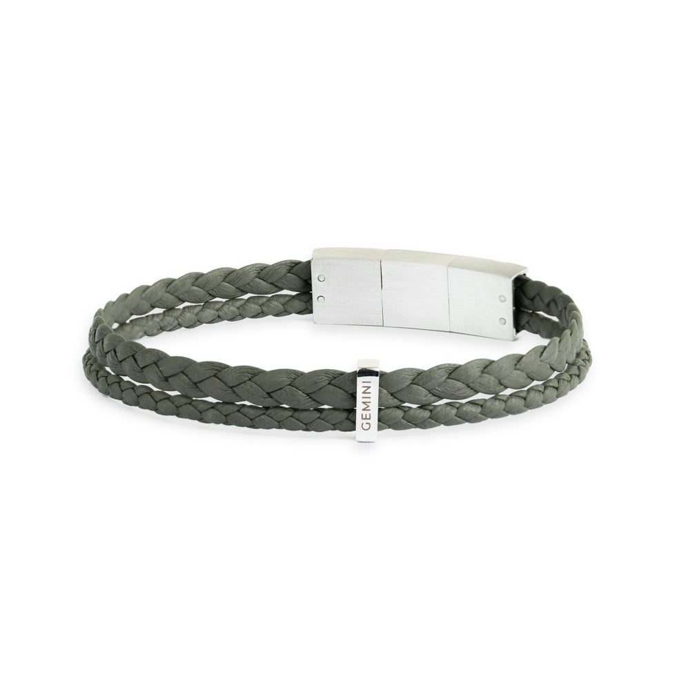 Doppeltes grünes Armband aus italienischem Nappaleder mit versilberter Oberfläche