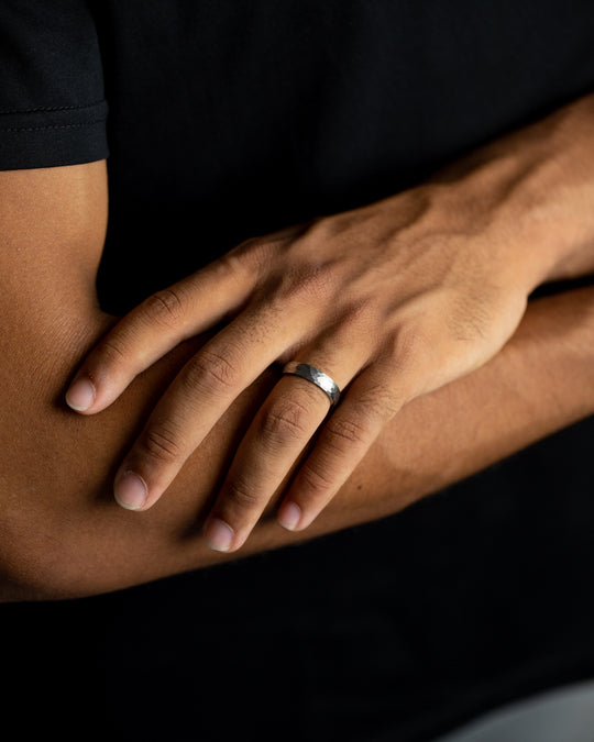 5mm Titanium ring with faceted grey finish