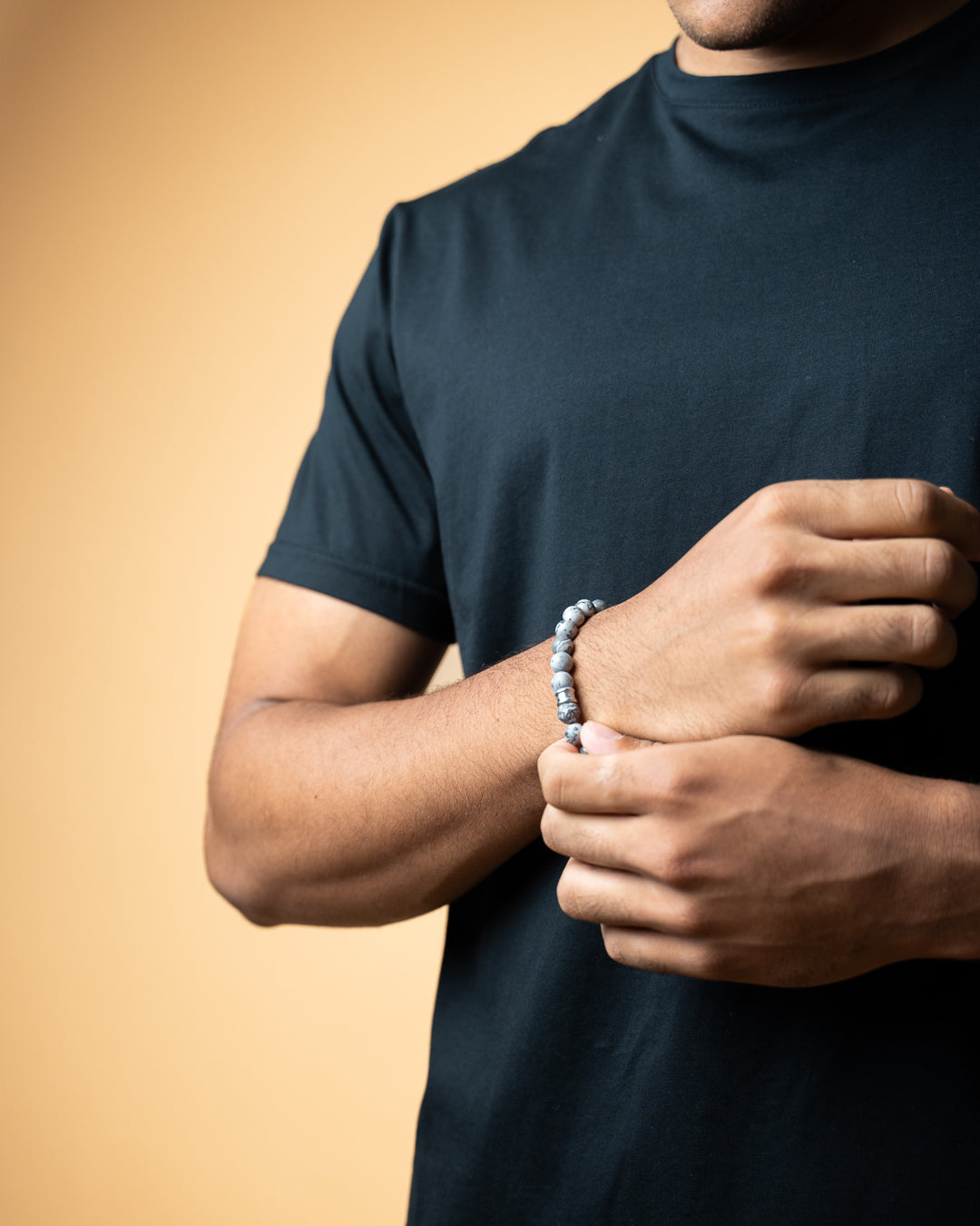 Armband mit 8 mm grauem Jaspis-Stein