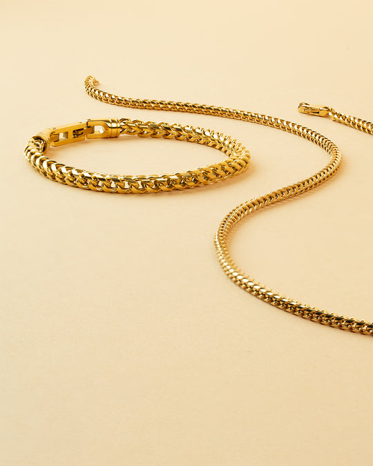 Collier et bracelet queue de renard avec finition dorée