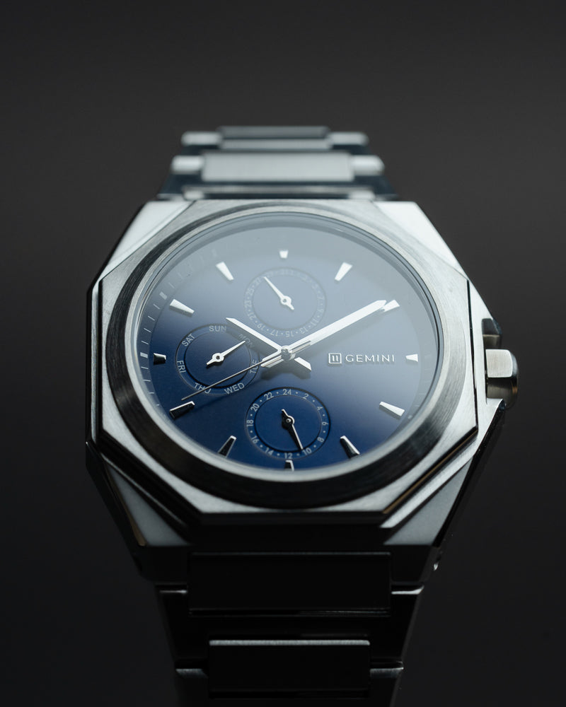 42mm full stainless steel watch with silver finish