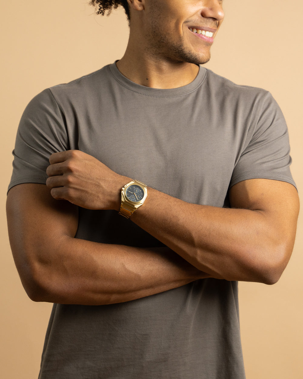 42mm full stainless steel watch with golden finish