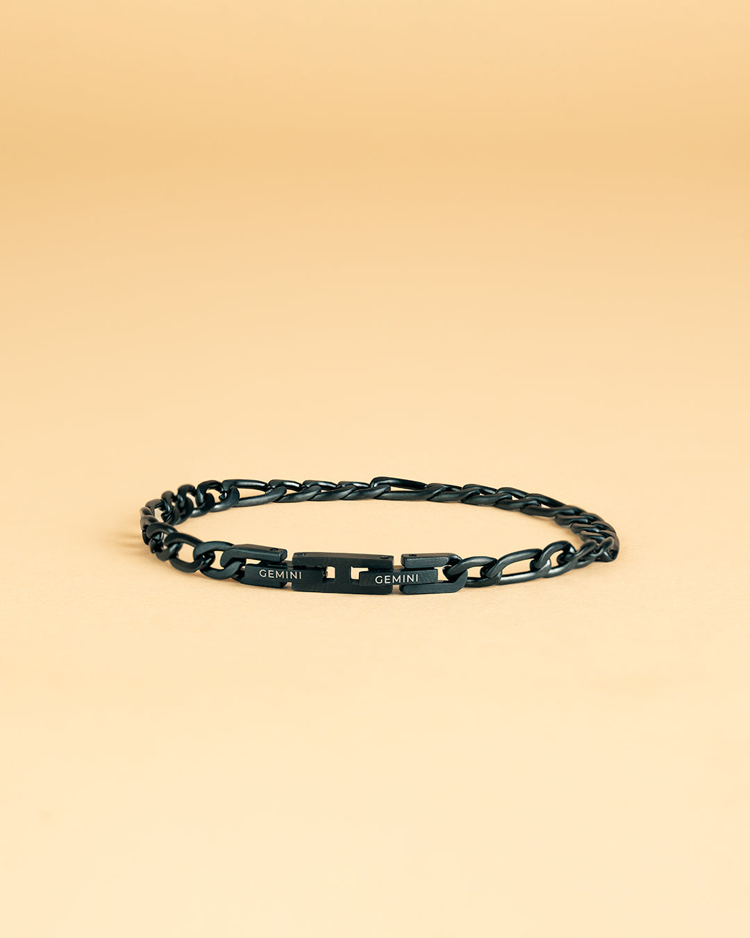 Collier et bracelet Figaro avec finition noire
