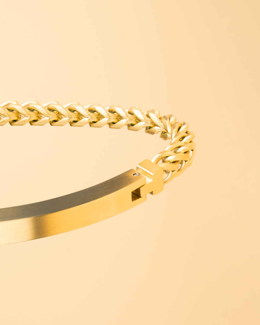 5mm foxtail bracelet in stainless steel with gold-plated finish