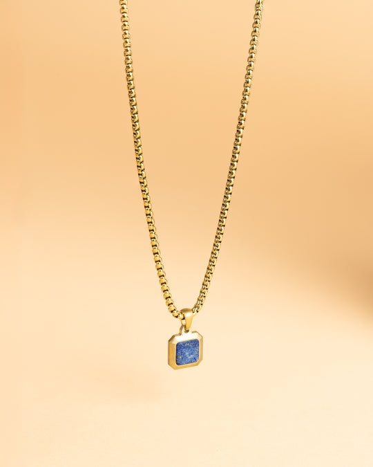 Collier Titane/acier avec une finition en or 18 carats et pierre Lapis Lazuli