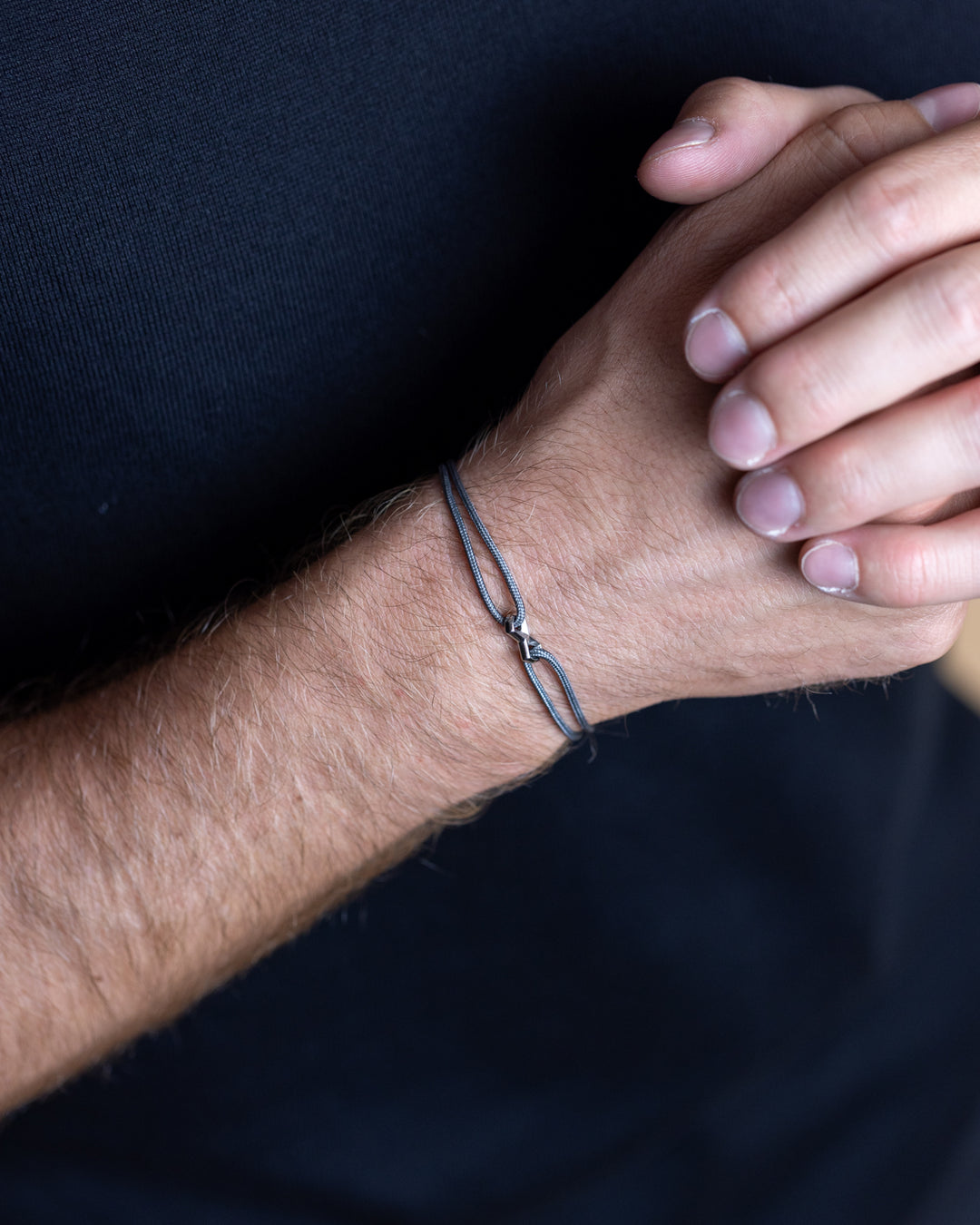 1.5mm Grey nylon bracelet with a silver-plated Infinity sign