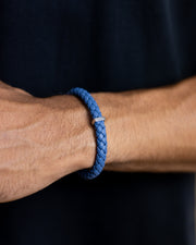 Lichtblauwe armband uit Italiaans Nappa leder
