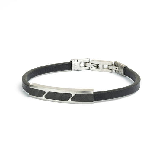 Leather bracelet finished with a forged carbon element