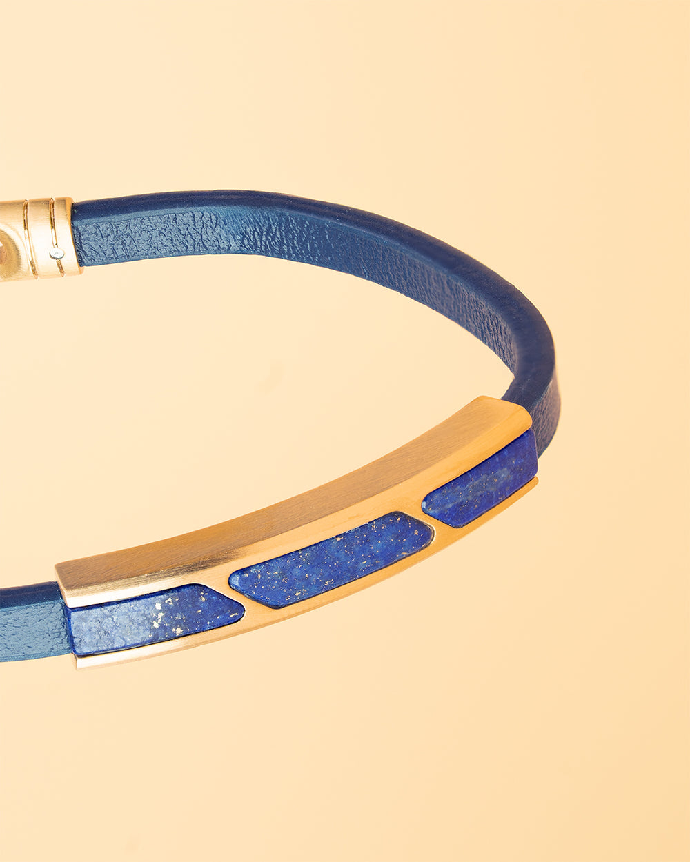Blue leather bracelet with Lapis Lazuli stone