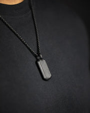 Volltitan-Halskette mit schwarzem Finish und Forged Carbon
