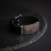 Bracelet en cuir 18mm avec pierre Painite ultra-rare