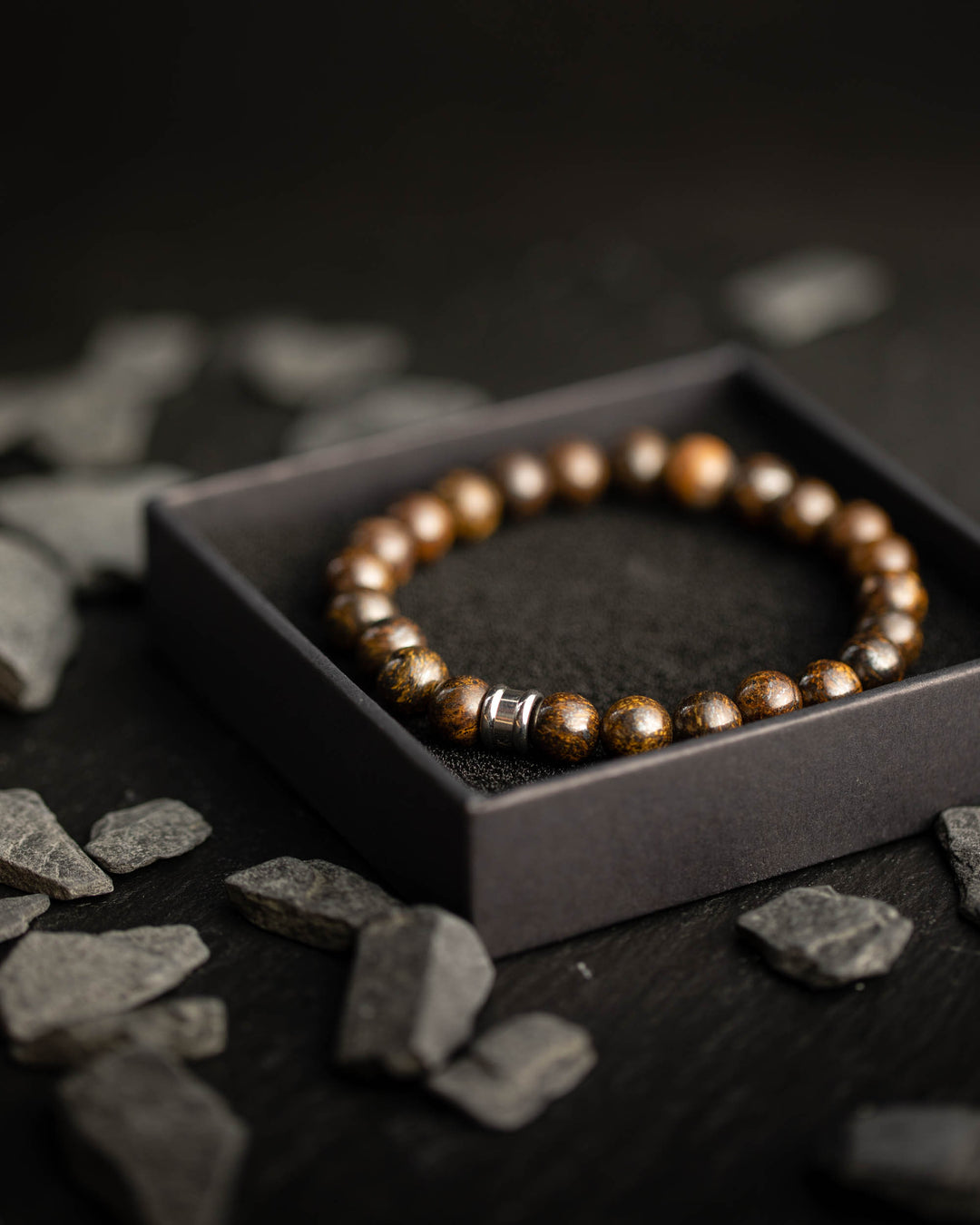 Armband mit 8 mm Bronzitstein