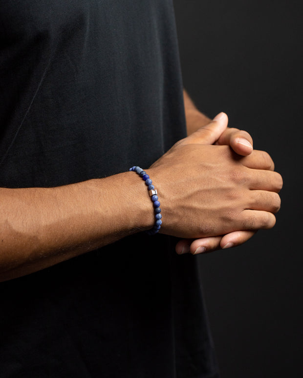 Armband mit 6 mm mattblauem Sodalith-Stein