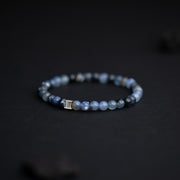 6 mm Armband mit blauem Achatstein