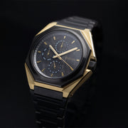 44 mm Limited Edition 2022 mit Karbonzifferblatt und goldenem Finish