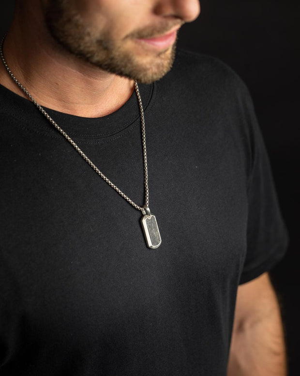 Full titanium necklace with Forged Carbon