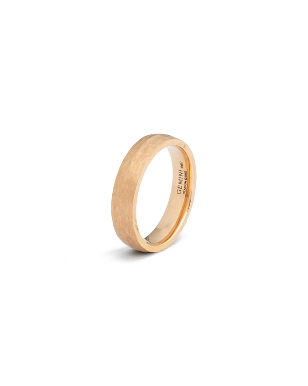 5mm Titan-Ring mit facettiertem Bronze-Finish